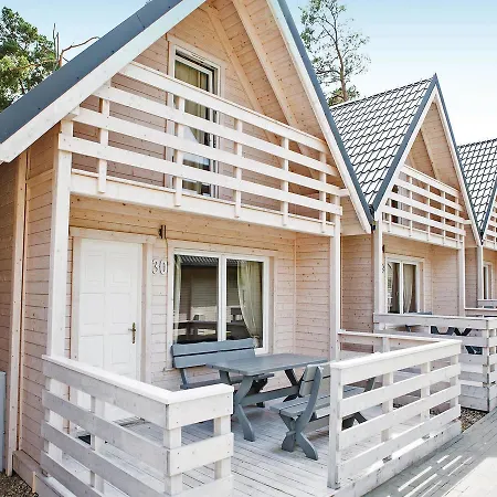 Two-bedroom Holiday In * Pobierowo